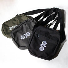 Load image into Gallery viewer, Asphalt Grey &#39;Three Wise Monkeys&#39; Embroidered Flight Bag
